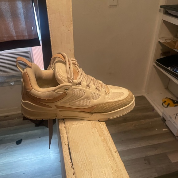 Louis Vuitton designer shoe size 12 men - Picture 6 of 9